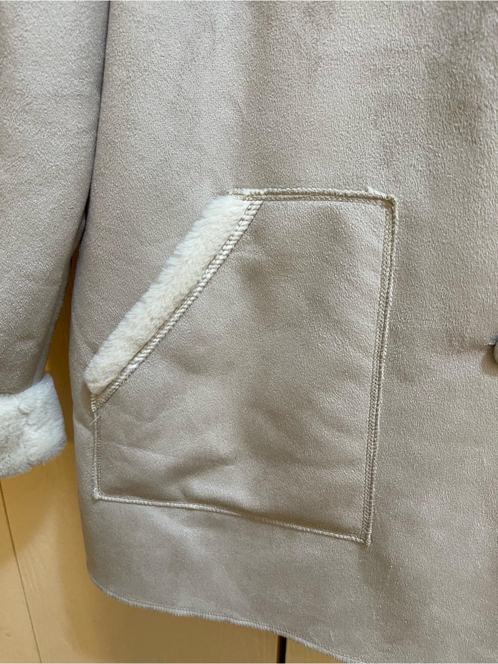 Faux Suede Coat with Faux Fur Trim Avon Signature Collection XL Super Soft - Picture 8 of 10